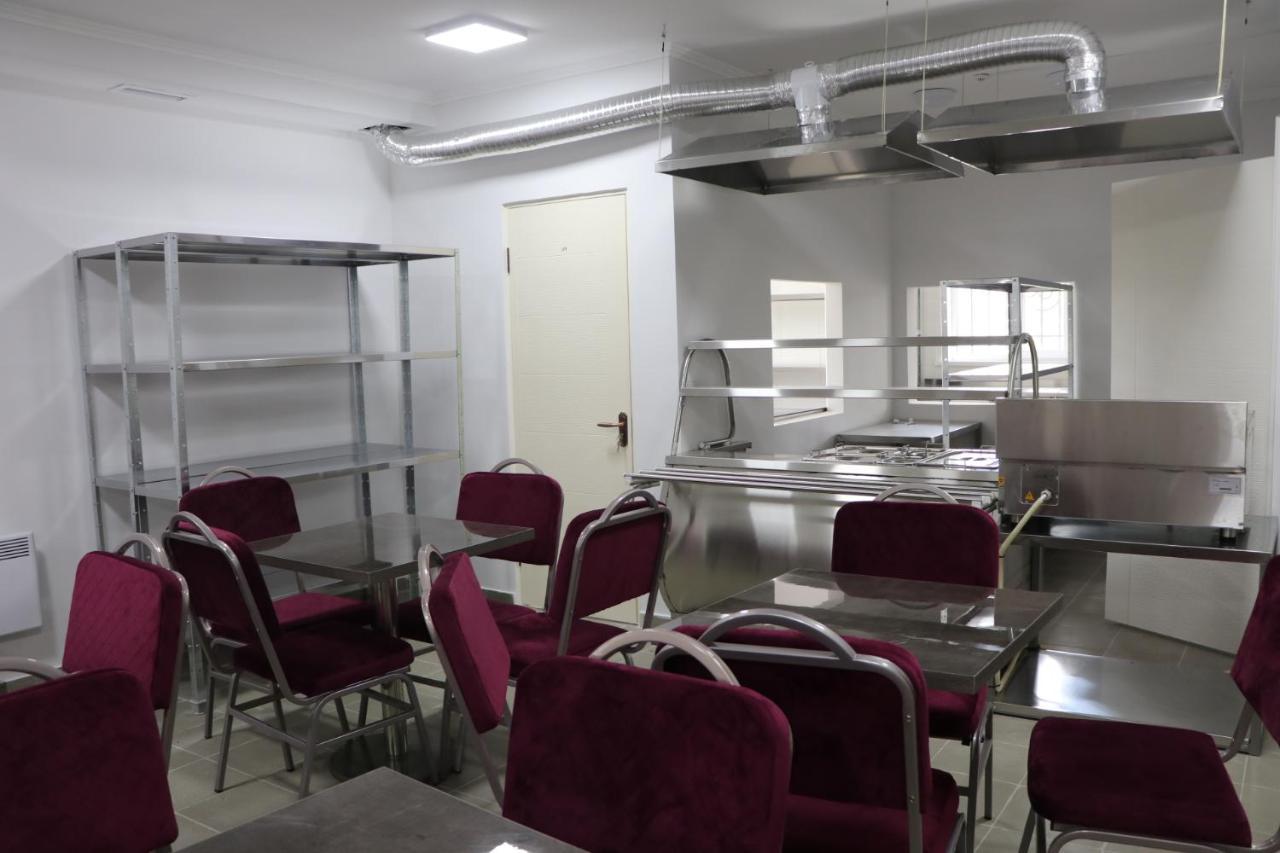 Issyk - Kol Hotel Balykchy ภายนอก รูปภาพ