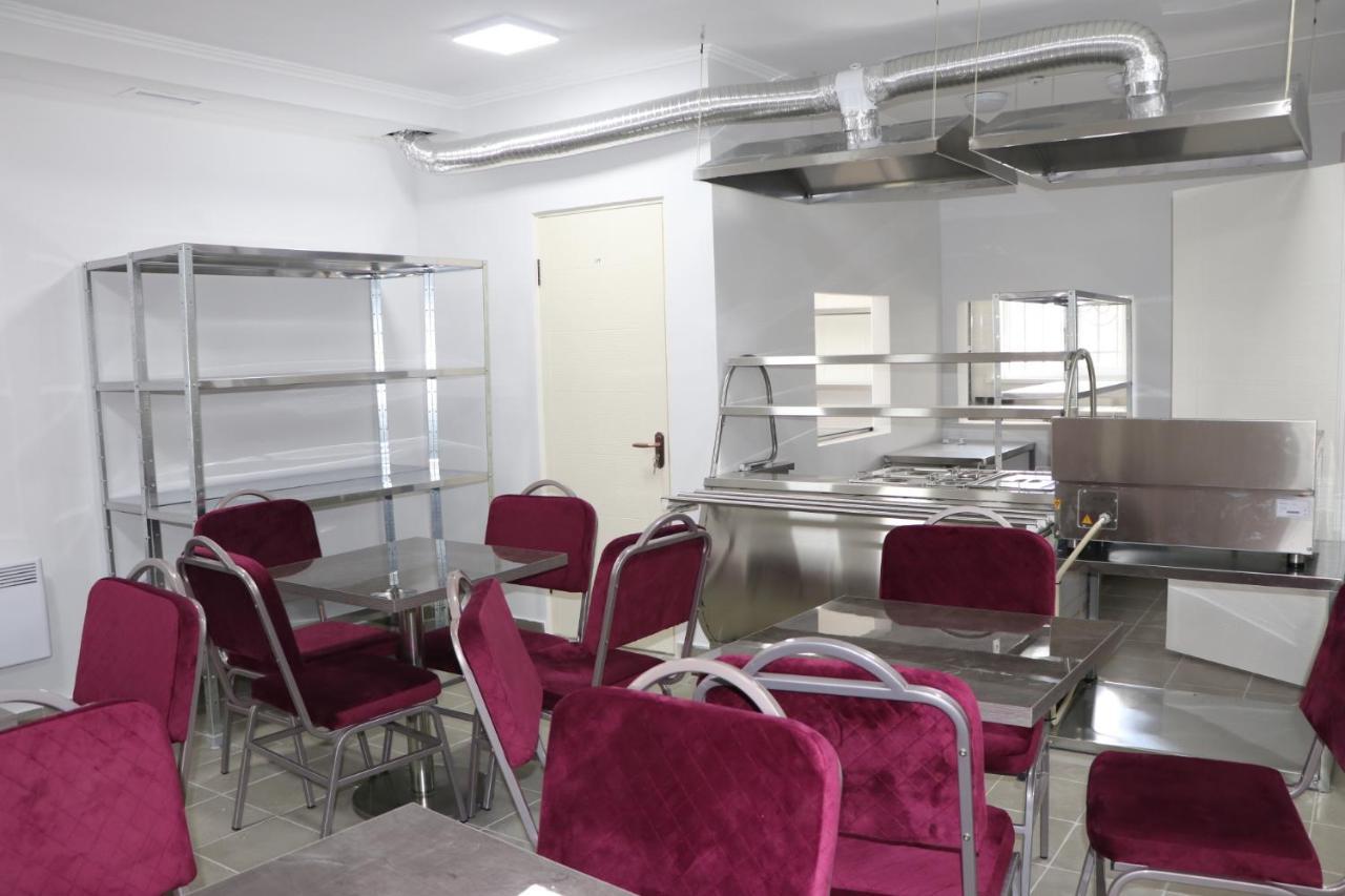 Issyk - Kol Hotel Balykchy ภายนอก รูปภาพ
